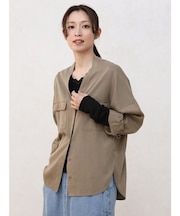 Vネックテンセルブラウス