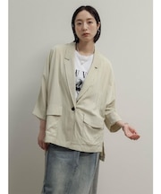 ドルマンスリーブジャケット