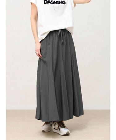 ボリュームフレアスカート