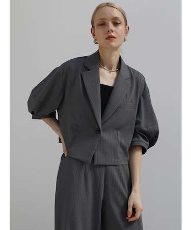 シャンブレーストライプテーラードショートジャケット