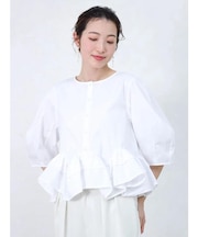 ペプラムフリルブラウス