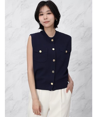 ゴールドボタンノースリーブニットベスト
