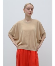 ドルマンスリーブVネックシアーニット