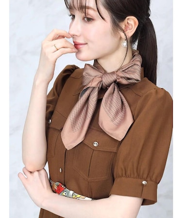 リバーシブルパターンスカーフ