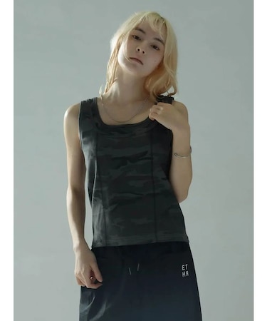 LAYERED-LIKE CAMOUFLAGE RIB TANKTOP