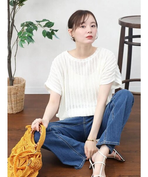 メッシュ編みニットプルオーバー