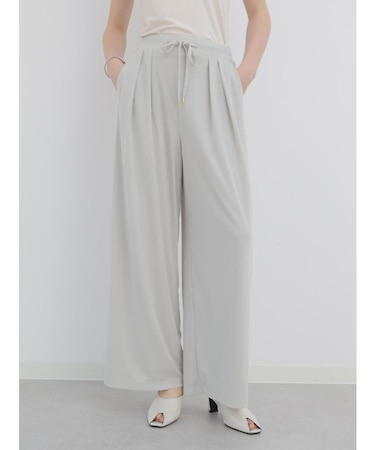 清涼ポリエステルスムースタックワイドパンツ