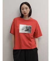 ボタニカルフォトプリントTシャツ