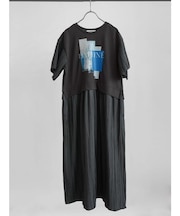 フォトコラージュプリーツドッキングワンピース