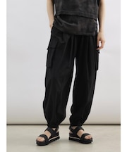 ナイロンタックカーゴパンツ