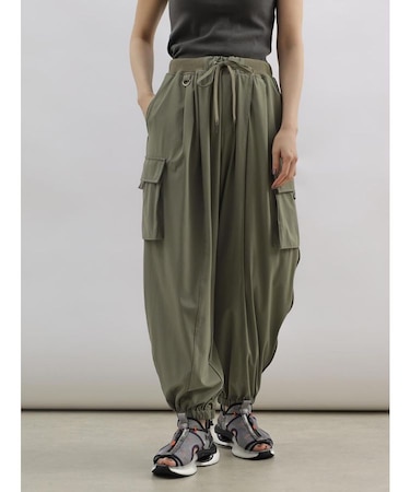 ナイロンタックカーゴパンツ