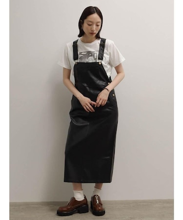 フェイクレザーサロペットスカート