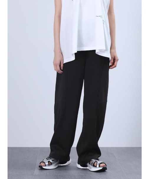 コクーンシルエットパンツ