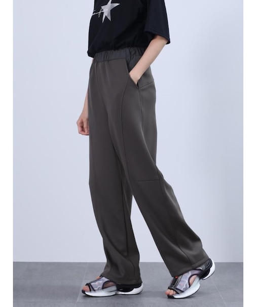 コクーンシルエットパンツ