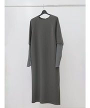 ロングリブバックスリットワンピース