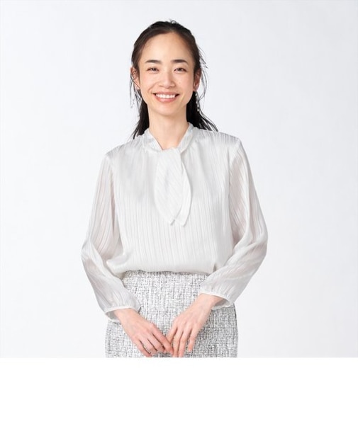 ストライプ織柄 長袖サテンブラウス カジュアルシャツ