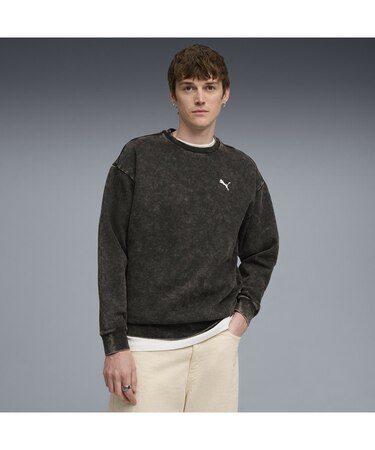 メンズ ESS ELEVATED リラックスド ウォッシュ クルースウェット 裏起毛