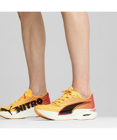ウィメンズ ディヴィエイト ニトロ エリート 3 FIRE ランニングシューズ