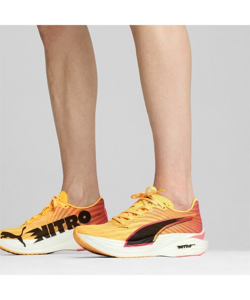 ウィメンズ ディヴィエイト ニトロ エリート 3 FIRE ランニングシューズ