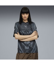ユニセックス プーマテック-X AOP リラックスド フットボール 半袖 Tシャツ