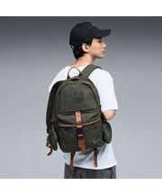 ユニセックス PUMA x モンスターハンターワイルズ アイルー バッグパック