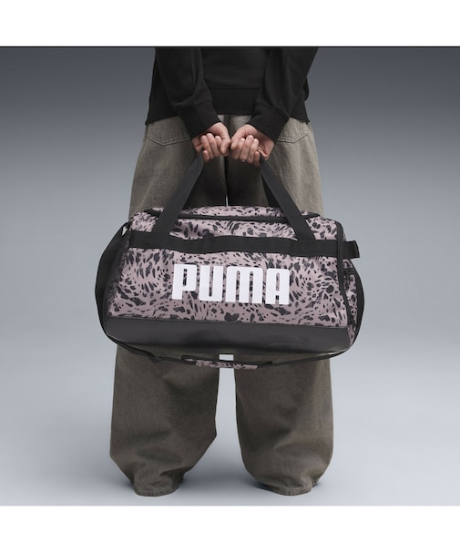 ユニセックス プーマ チャレンジャー AOP スモール スポーツ バッグ 35L PUMA CHALLENGER AOP S Sp Bag