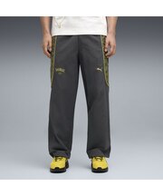 メンズ PUMA x ポケモン プーマテック-X リラックスド ウーブン トラックパンツ PUMA X POKEMON Track Pants