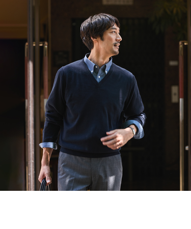 ビズニット（BIZ KNIT） Vネック