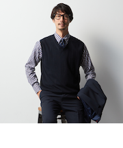 ＜Begin公式WEB10月掲載アイテム＞ビズニット（BIZ KNIT） Vネックベスト