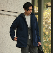 ビズマウンテンパーカ