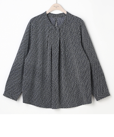 ORIHICA美ラクるブラウス ボウタイ風プリント