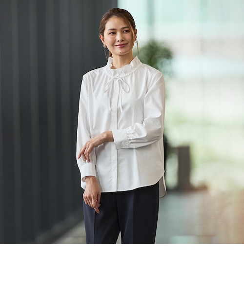 yori フリル衿ビッグTee  White yori(ヨリ)の「【2020AW】ノーカラーフリルシャツ」 - PARTE
