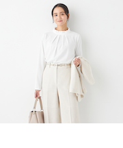 ＜CLASSY.ONLINE2月掲載 山本美月さん着用アイテム＞ORIHICA美ラクるブラウス スタンドフリル
