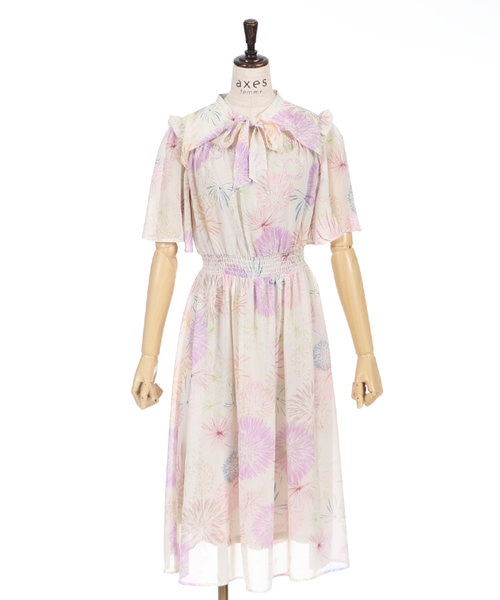本日限定セール⭐︎ビビアンタム　花柄ワンピース セール】【モノトーン小花柄】フィット＆フレア エアリー