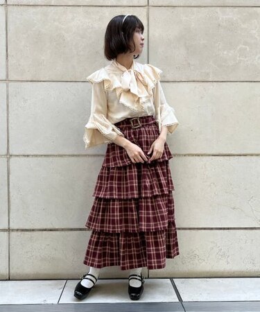 ボリュームティアードスカート