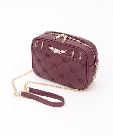 薔薇刺繍キルトショルダー