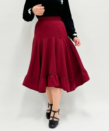 イレギュラーヘムスカート