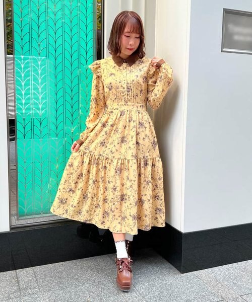 ファム レース切替フラットスニーカー｜アクシーズファムの通販｜&mall
