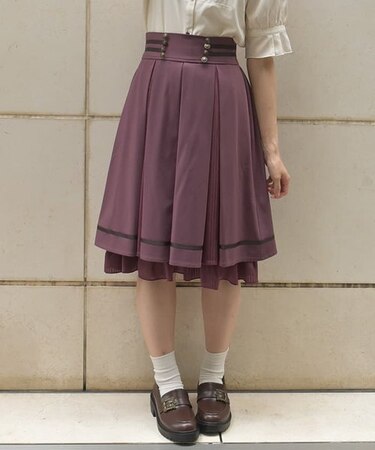 ダブル釦×ストライプ切替スカート