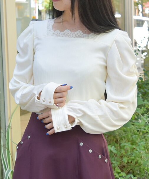 ボリュームスリーブトップス