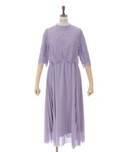 レース×プリーツドレス