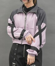 ベルトデザイン配色パーカー