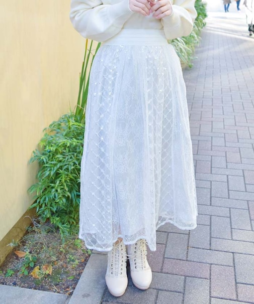 スパンコールチュールスカート