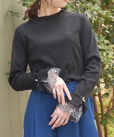 フラワーカラーレースリブプルオーバー