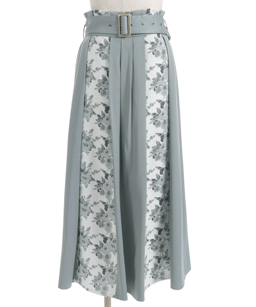 フラワージャカード切替スカート