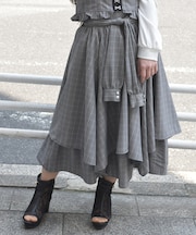 シャツ巻き風イレヘムスカート