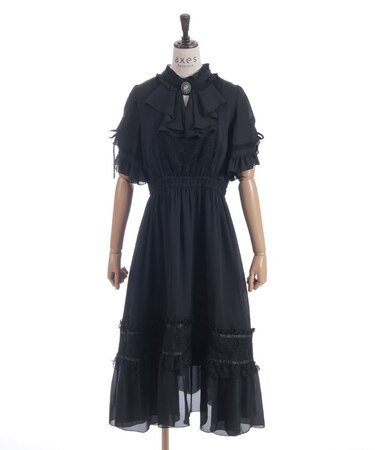 カメオ付フレア袖ワンピース