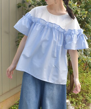 フレアライン切替トップス