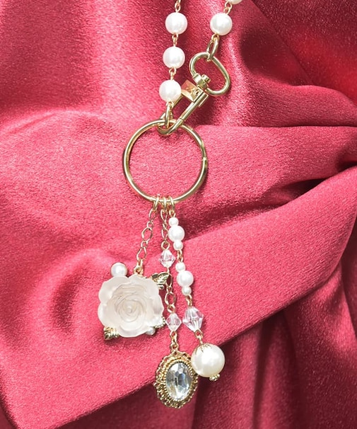 フェイバリットローズチャーム