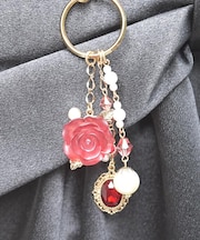 フェイバリットローズチャーム